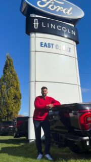 π Weβre Honoured! #1 in Canada & #3 in the World π
Weβre beyond proud to share that Ford Canada has officially recognized East Court Ford Lincoln as the #1 Ford Dealership in Canada and #3 across the entire world!
This achievement wouldnβt be possible without your trust, loyalty, and continued support. From our amazing customers to our dedicated team, thank you for making this journey unforgettable! ππ
π Looking for your next Ford?
Come visit us at East Court Ford Lincoln, where the best deals, the largest selection, and unmatched service await you.
π Toronto, Ontario
#EastCourtFordLincoln #FordCanada #NumberOne #TopDealer #FordFamily #ThankYou #TorontoFord