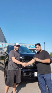 When the deal is right, distance doesn’t matter.

This customer drove 2 hours to East Court Ford to pick up this beautiful Ford F-250 Tremor. We appreciate the trust and are proud to deliver the best value.

Congratulations, and enjoy your new truck! 👏

#eastcourtfordlincoln #f250 #f250superduty